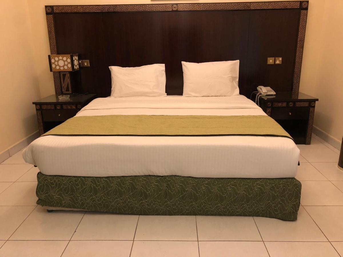 New Royal Mark Hotel Apartments Dubai Dış mekan fotoğraf